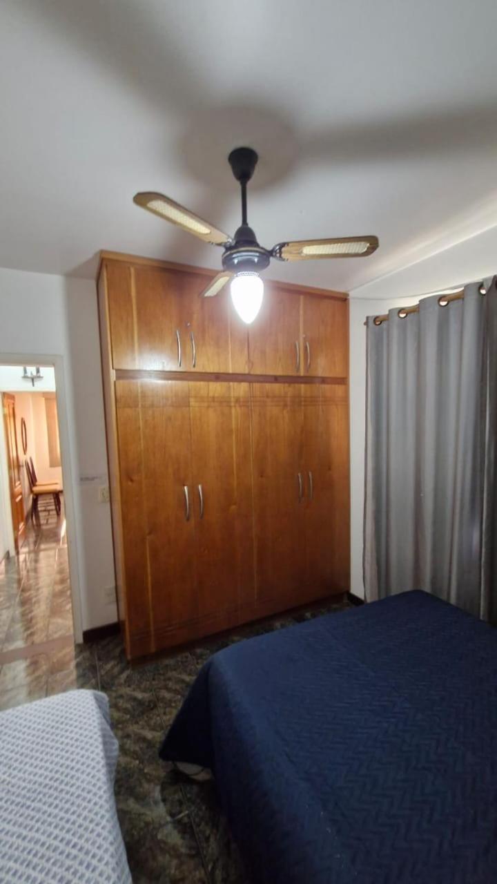 Localizacao Imbativel! A 98M Da Praia Do Forte Com Conforto, Ar-Condicionado E Estacionamento! Cabo Frio Bagian luar foto